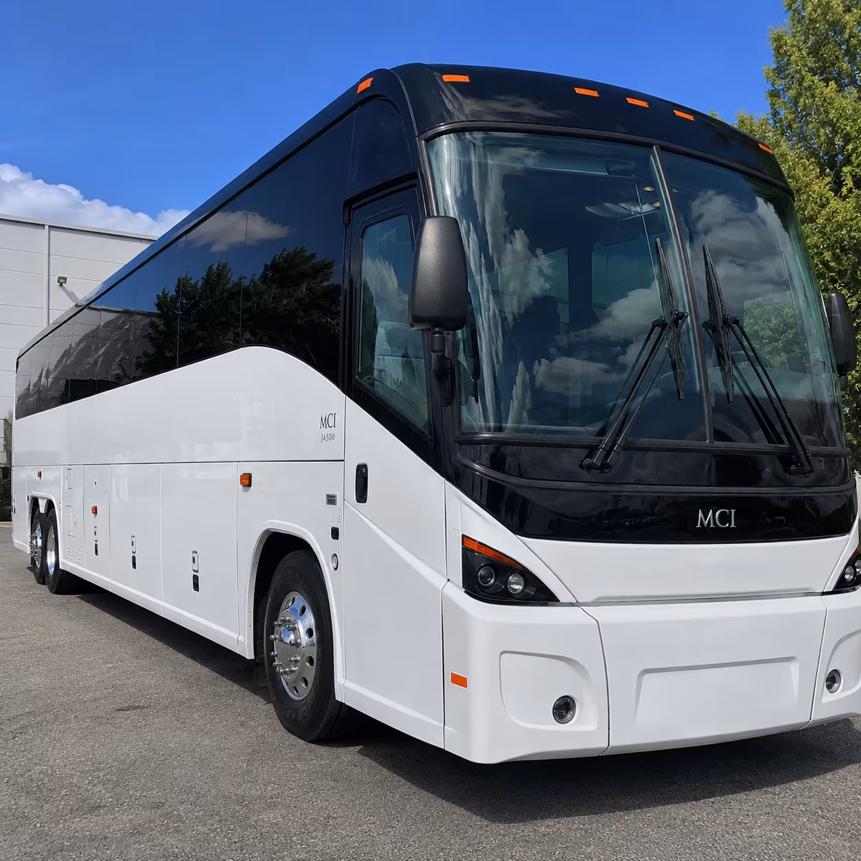 Mesquite Airport Shuttle & Transportation party bus exterior